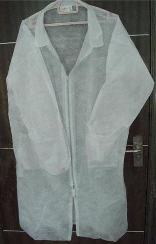 L'usage protecteur jetable professionnel, laboratoire jetable enduit S - 5XL disponible
