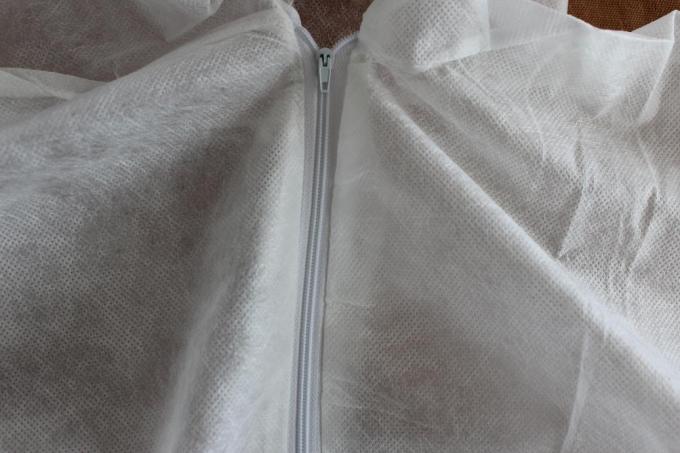 Combinaisons jetables respirables de Tyvek pour la prévention de la poussière/particules/virus