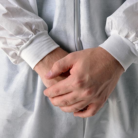 De façon générale imperméables jetables à capuchon respirables pour le laboratoire médical