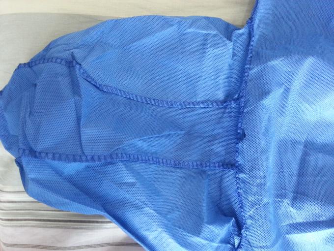 Type jetable de combinaisons protectrices libres de latex 5 6 avec la dureté élevée