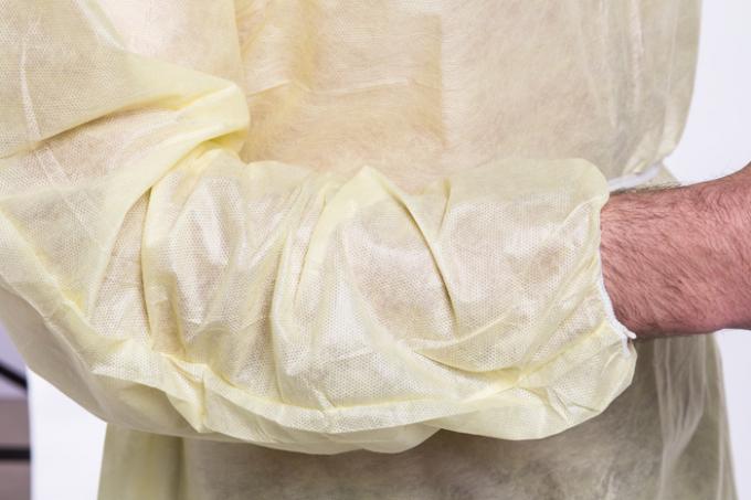 Robe jetable non tissée d'isolement biodégradable pour la pièce propre/laboratoire de recherches